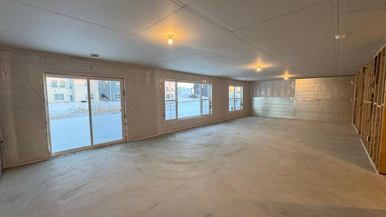 True 8' ceiling with no drop soffits