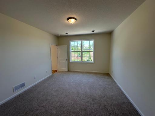 20044 Glarus Lane, Lakeville, MN 55044