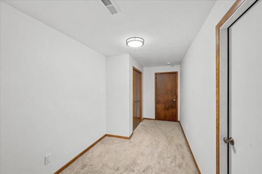 11826 Larabee Circle NE, Albertville, MN 55301