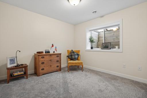 2402 N Pond Drive E, West Fargo, ND 58078