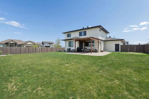 2402 N Pond Drive E, West Fargo, ND 58078
