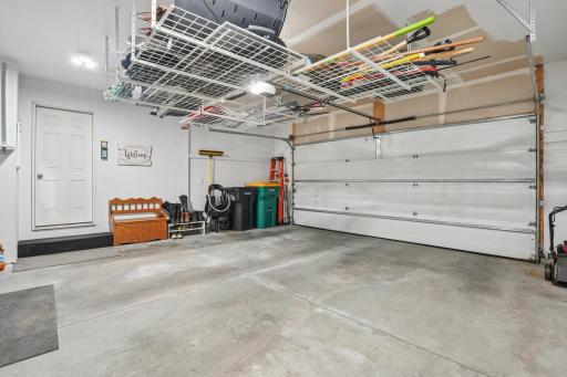 947 30th Avenue W, West Fargo, ND 58078