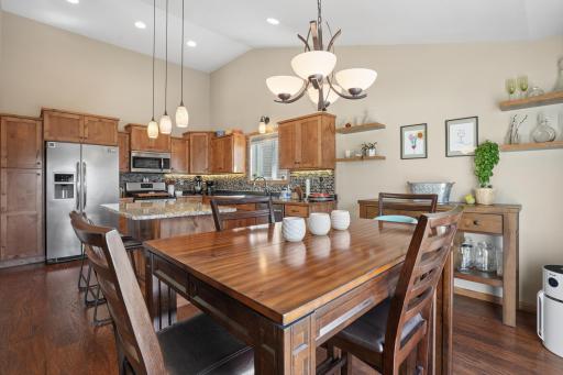 947 30th Avenue W, West Fargo, ND 58078