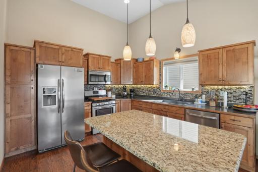 947 30th Avenue W, West Fargo, ND 58078
