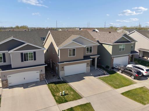 947 30th Avenue W, West Fargo, ND 58078