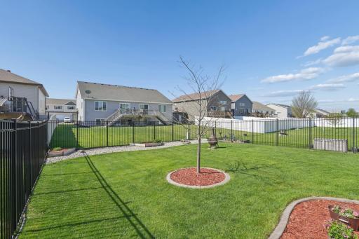 947 30th Avenue W, West Fargo, ND 58078