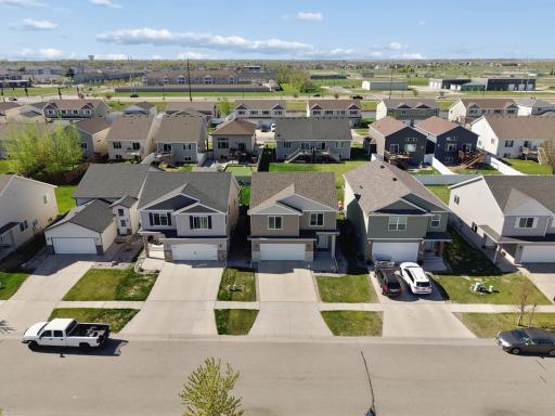947 30th Avenue W, West Fargo, ND 58078