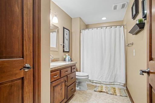 903 Fairway Drive, Pipestone, MN 56164