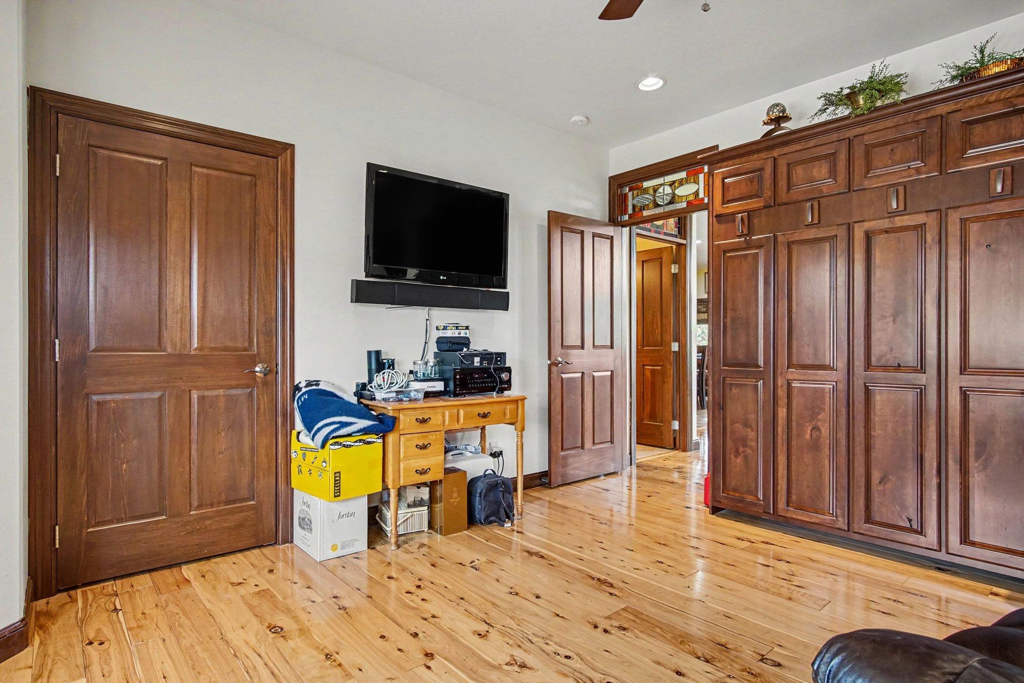 2nd main floor bedroom/with murphy bed