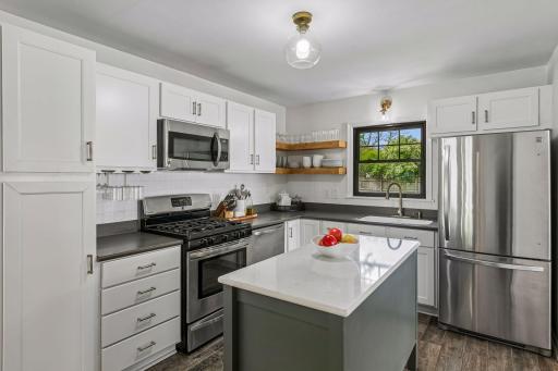 1600 Louisiana Avenue S, Minneapolis, MN 55426
