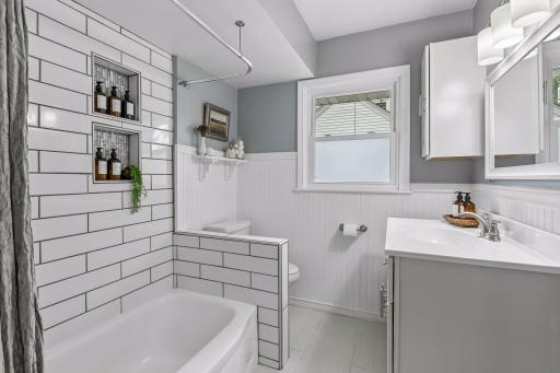 1600 Louisiana Avenue S, Minneapolis, MN 55426
