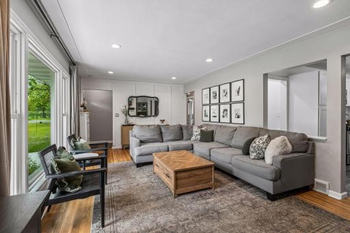 1600 Louisiana Avenue S, Minneapolis, MN 55426