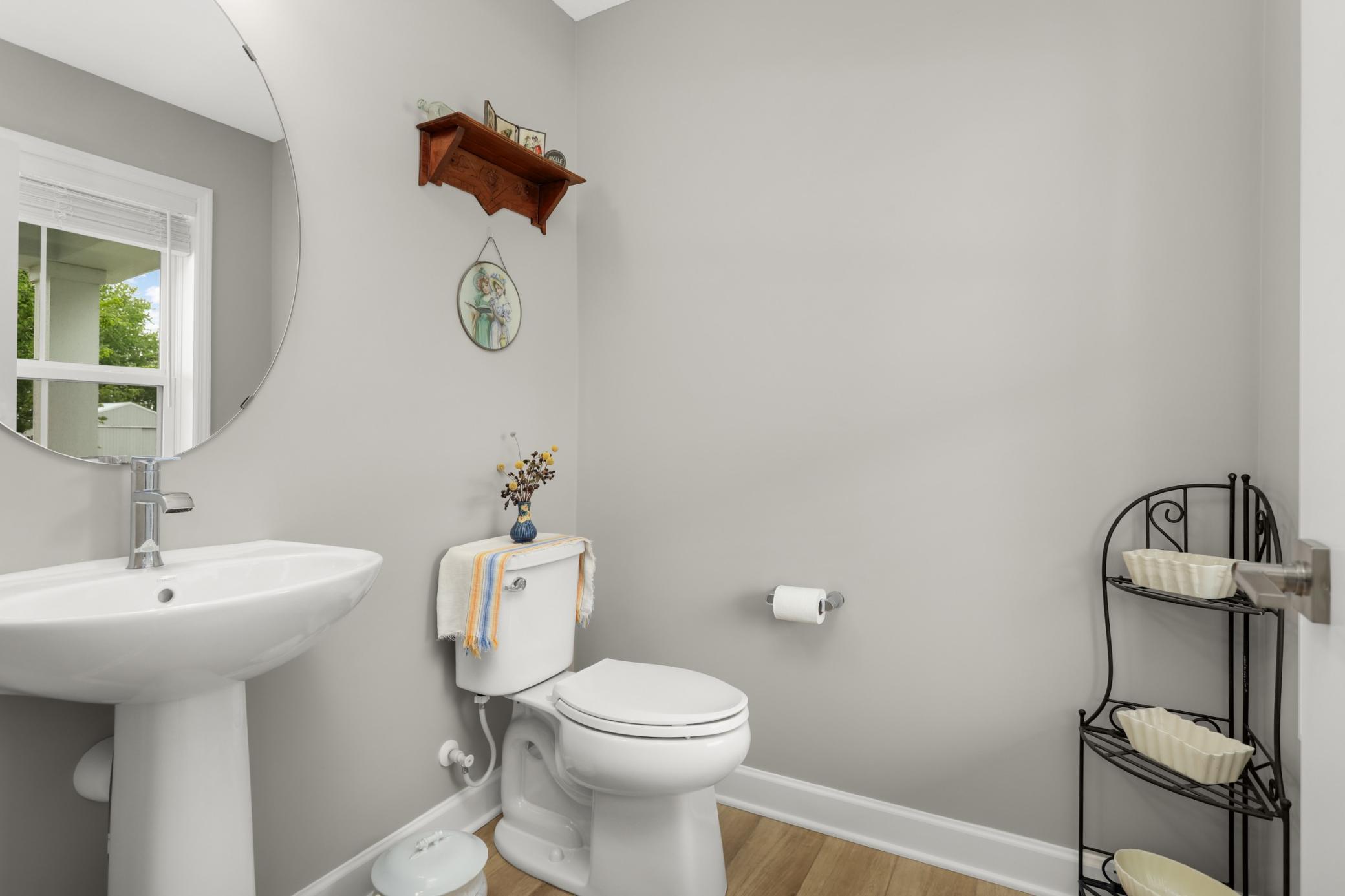 Entry level powder room; great for guests.