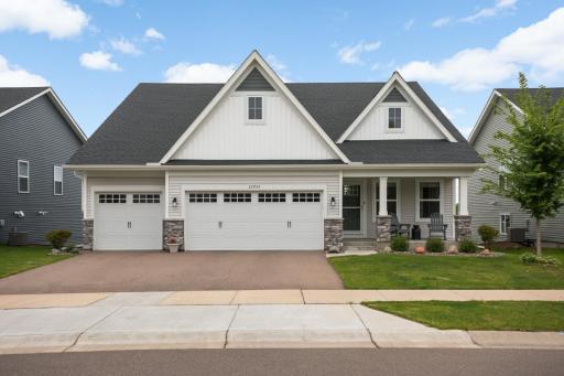 Welcome to 22924 Marie Place in Rogers! This 2022 "Donovan" Model was built by Lennar and looks/feels like new construction