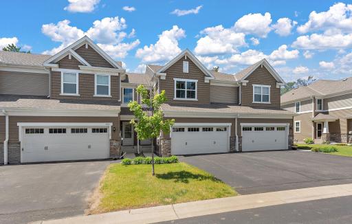 4262 Corn Silk Lane, Saint Paul, MN 55129