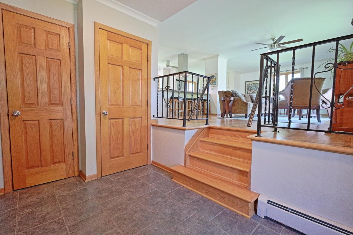 Entryway.JPG