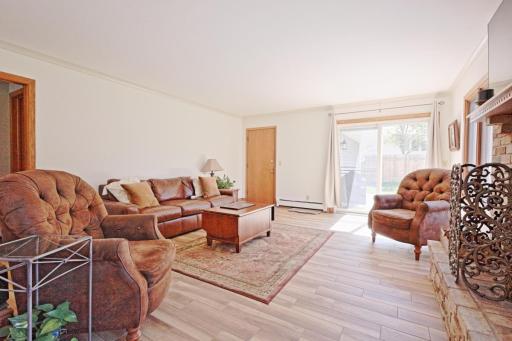716 Eldridge Avenue E, Maplewood, MN 55117