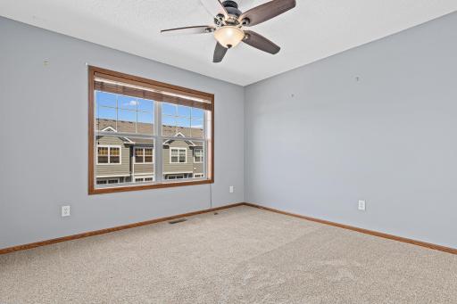 1802 Colonial Lane, 1, Chanhassen, MN 55317