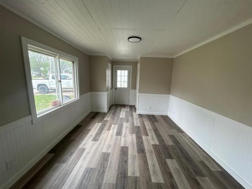 944 N Rosemary Avenue, Fergus Falls, MN 56537