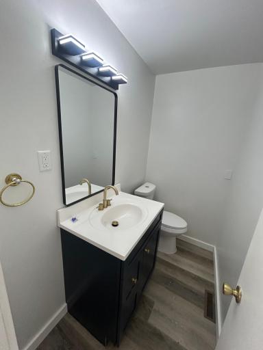 944 N Rosemary Avenue, Fergus Falls, MN 56537