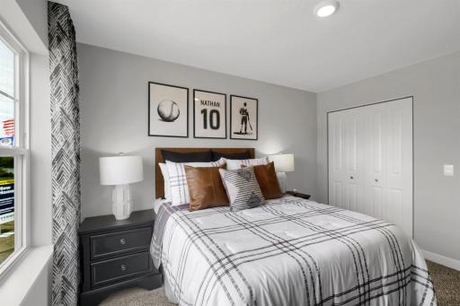 1982 Highview Terrace, Shakopee, MN 55379