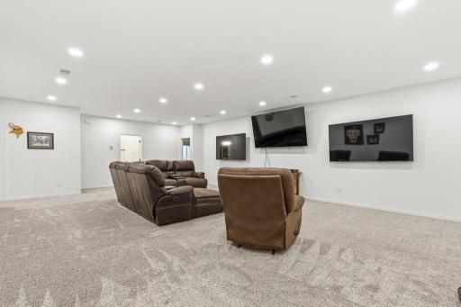 600 Elizabeth Street, Marshall, MN 56258