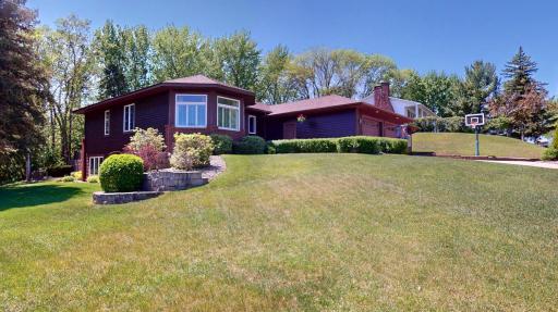 1401 Martin Road, Albert Lea, MN 56007