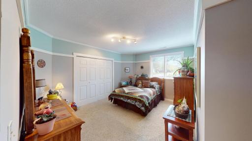 1401 Martin Road, Albert Lea, MN 56007