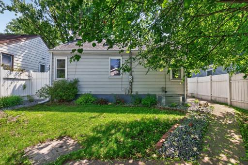 5010 6th Street NE, Minneapolis, MN 55421