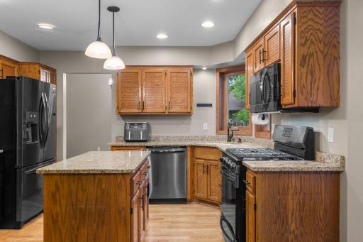 17251 Harrington Way, Lakeville, MN 55044