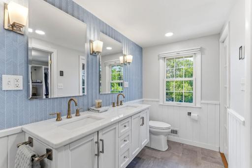 5036 Russell Avenue S, Minneapolis, MN 55410