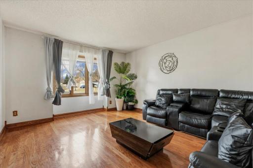 12125 Aztec Street NW, Coon Rapids, MN 55433