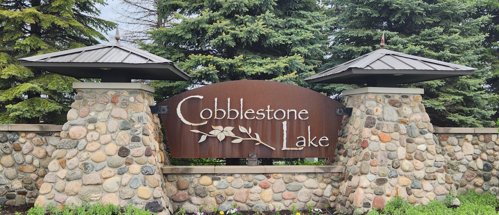 Cobblestone Lake is a very popular neighborhood in the city of Apple Valley with countless ways you can enjoy the outdoors
