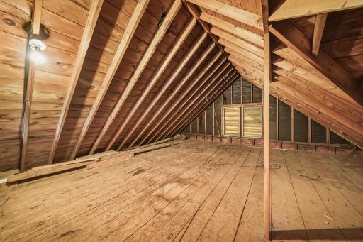 1833 Kranzfelder Street, Bloomer, WI 54724