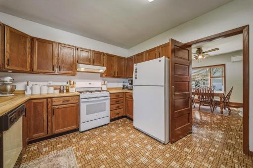 1833 Kranzfelder Street, Bloomer, WI 54724