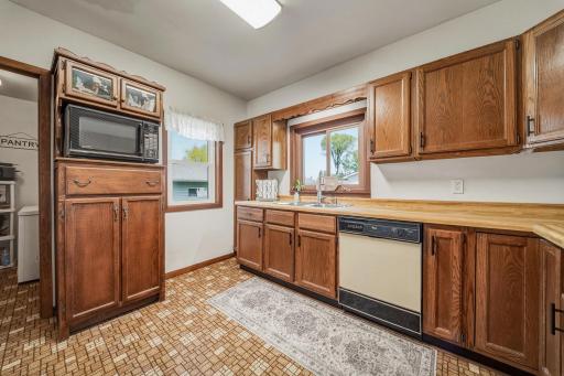 1833 Kranzfelder Street, Bloomer, WI 54724