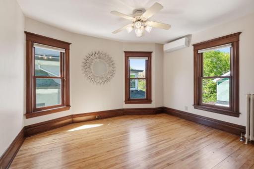 3212 Irving Avenue S, Minneapolis, MN 55408