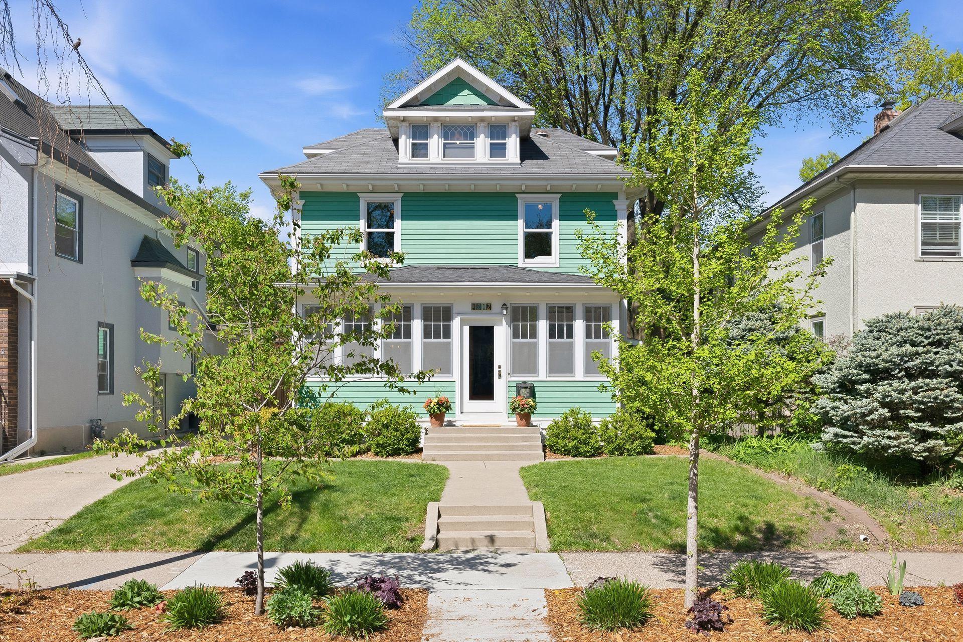 Welcome to 3212 Irving Avenue South