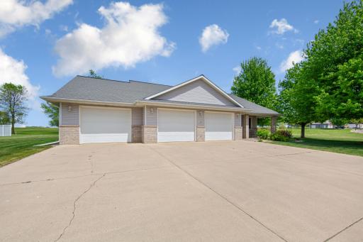 1203 Northridge Drive, Lakefield, MN 56150