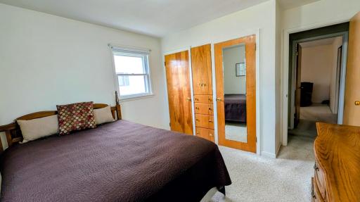 bedroom 1 built ins.jpg