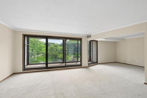1077 Sibley Memorial Highway, 504, Saint Paul, MN 55118