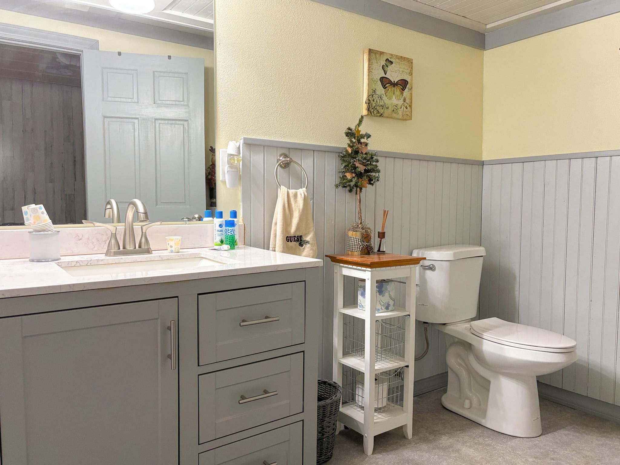 LL Bathroom