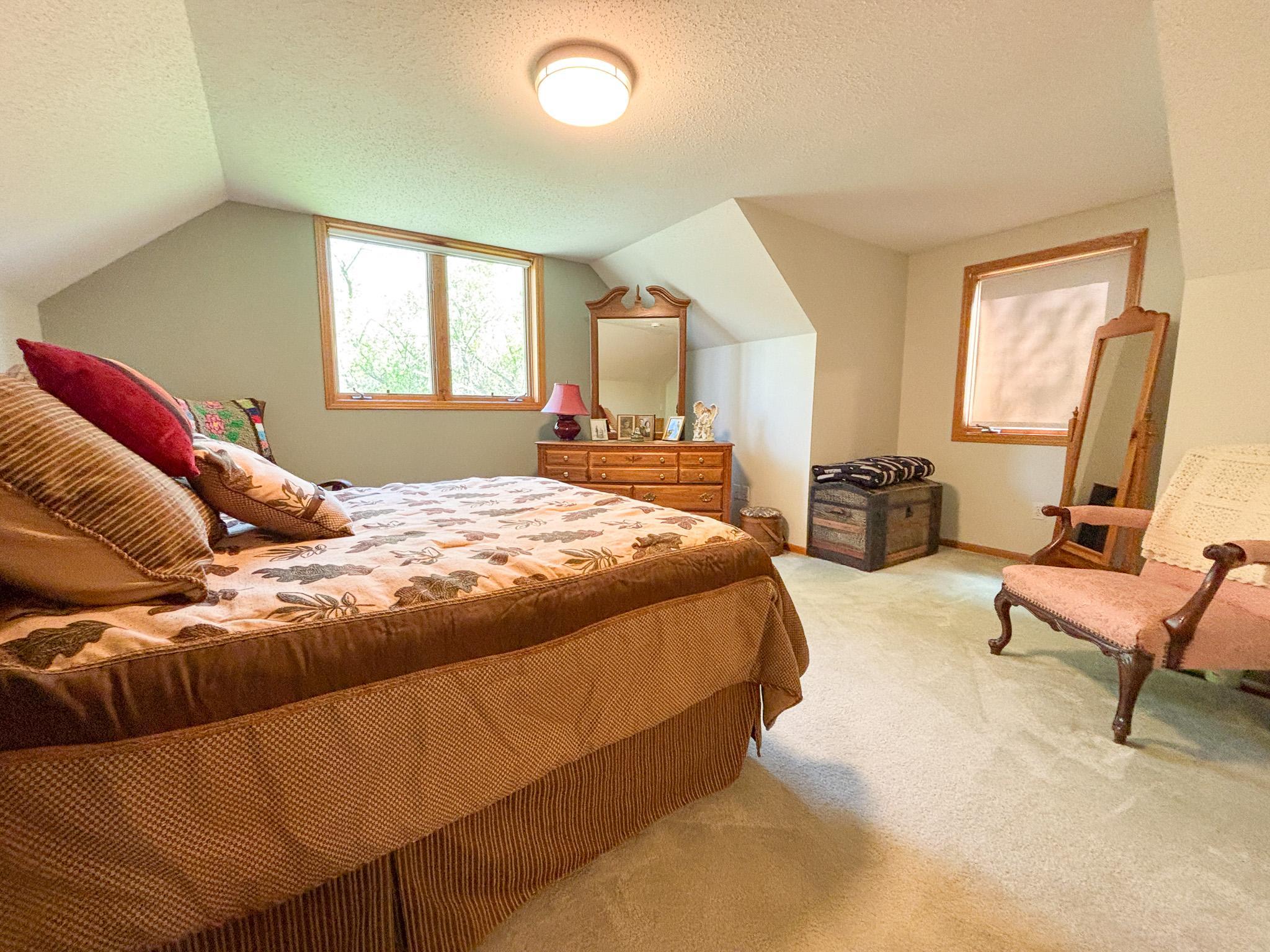 UL Bedroom