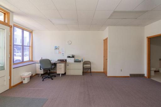 28 Main Street W, Richmond, MN 56368