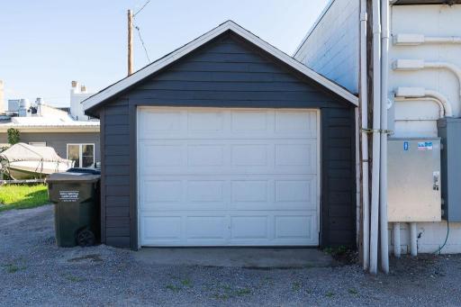 28 Main Street W, Richmond, MN 56368