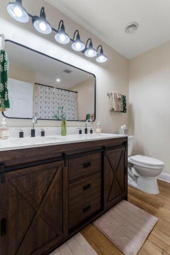 8034 Glenwood Drive, Circle Pines, MN 55014