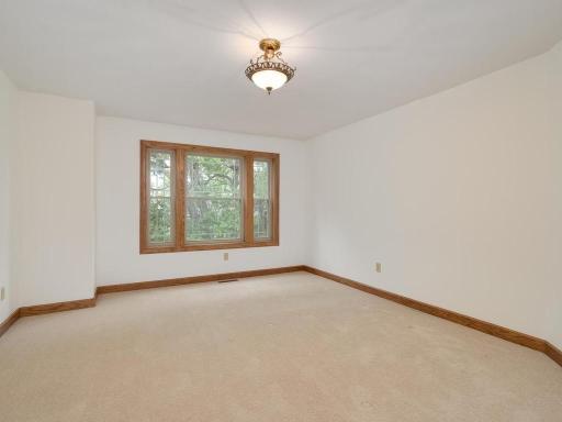 19407 Yukon Street NW, Cedar, MN 55011
