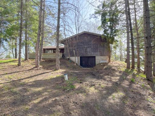 25494 Heilberger Lane, Erhard, MN 56534