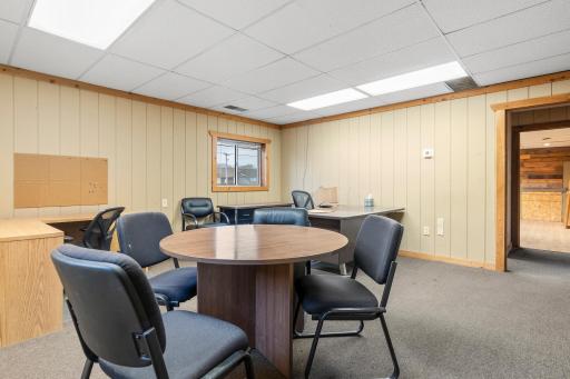 1301 N Nokomis NE, Alexandria, MN 56308
