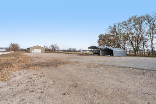 1301 N Nokomis NE, Alexandria, MN 56308